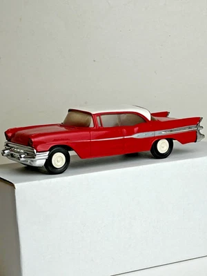 AMT 1957 Pontiac Star Chief 4 Door Sedan Promo Car, Nice Original - Image 1 of 4