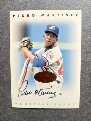 1996 Leaf Signature Series Pedro Martinez Bronze autograph - Image 1 of 3