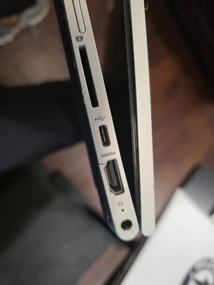 HP Pavilion x360 Convertible 15-cr0091ms 15.6 inch (128GB, Intel Core i5 8th Gen - Image 1 of 4