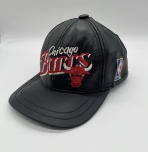 Vintage 90's Chicago Bulls NBA Leather SnapBack Cap Hat (Jordan Era) - Picture 1 of 5