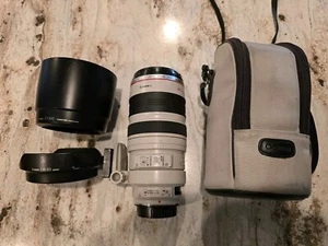 Canon EF 100-400mm Lens With Case And ET-83C Lens Hood Shade And EW-83 Lens Hood - Picture 1 of 9