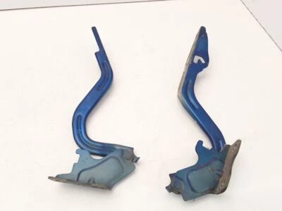 Suzuki Swift MK1 1.3i 68 kW gasolina 2006 motor delantero capó bisagras conjunto azul Foto 1 de 4