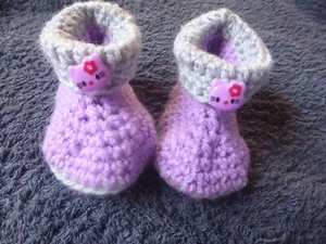 Hand Crochet Knitted Baby Boots- Newborn to 3months - Picture 1 of 3