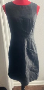 Banana Republic Women’s Dress /size 2/Beautiful Chacard Blue & Black Fabric - Picture 1 of 9