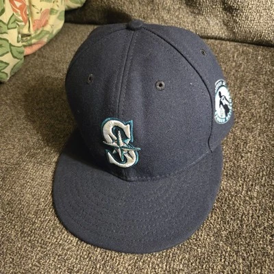 New Era 59fifty 7 7/8 Hat Seattle Mariners Ken Griffey Jr. #24 Retirement Patch - Image 1 of 4