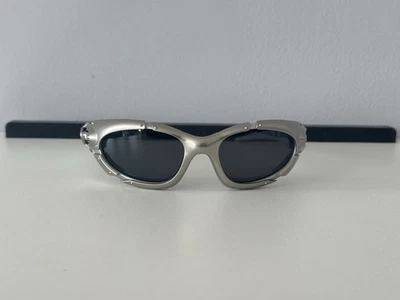Oakley Vintage 90s Plate Sunglasses Silver Frame, Black Lenses, Polarized - Image 1 of 4
