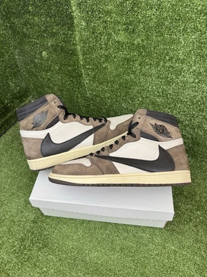 Talla 14 - Jordan 1 Retro OG x Travis Scott High Mocha Foto 1 de 4