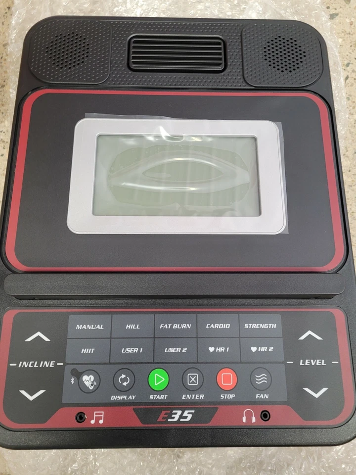 Consola/pantalla elíptica Sole Fitness E35 Foto 1 de 4