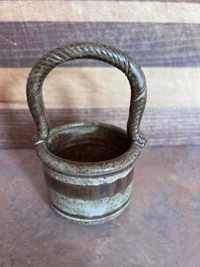 GLAZED CERAMIC POTTERY BASKET - Picture 1 of 6