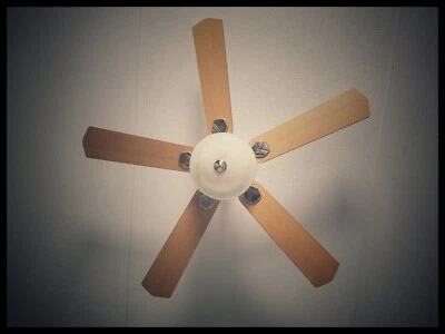 Harbor Breeze Echo Lake 32in LED Ceiling Fan w/ Light, 5 Blade - Image 1 of 2