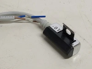 SMC D-A54L Auto Switch - Picture 1 of 4