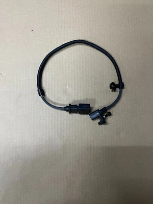 VW GROUP crankshaft sensor 030957147B - Image 1 of 2