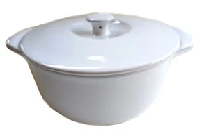 Gates Ware 1.75 qt. Covered Vegetable Server - White - FAST SHIPPING !!! - Bild 1 von 4