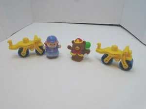2 Fisher Price Little People y bicicletas al azar - Imagen 1 de 5
