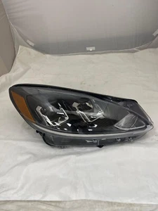Conjunto de faros delanteros diestros para pasajero Ford OEM para Ford Escape 20-22 - Imagen 1 de 10