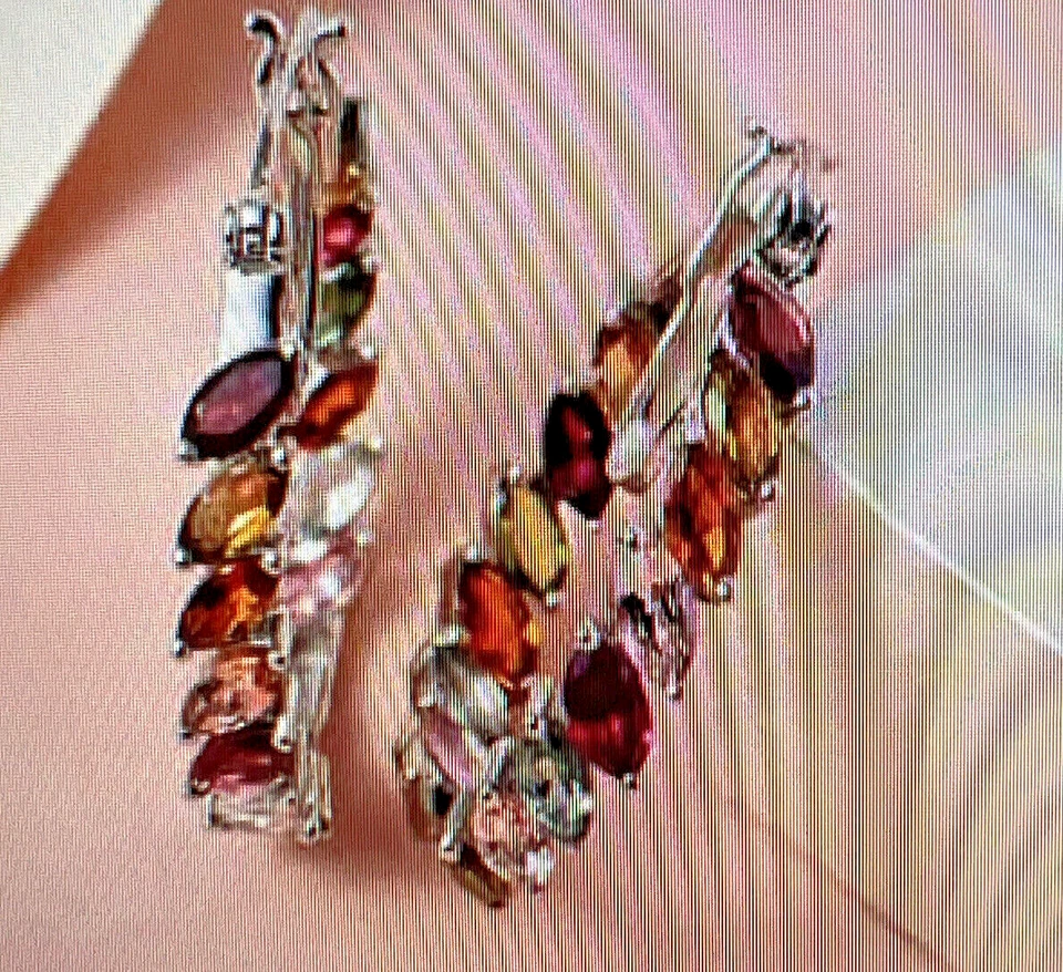 Aretes tipo argolla de turmalina NATURAL en platino sobre plata de ley 6,15 quilates Foto 1 de 4