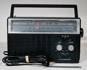 Realistic Model 12-623 Portable Radio Am/Fm Weather Band AC/DC broken antennae - Picture 1 of 8
