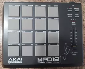 Akai Professional MPD18 Compact Pad Controller no USB Cord - Picture 1 of 5
