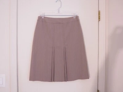 Saia lápis AMANDA SMITH listrada poli/rayon bronzeada plissada comprimento do joelho forrada tamanho 6 - Imagem 1 de 4