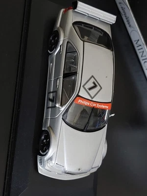 Mercedes Benz C Klasse DTM N°7 grise MInichamps échelle 1/43 - Photo 1/4