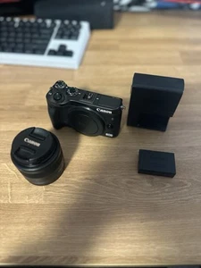 Canon EOS M6 24.2MP W/15-45mm Kit Lens - Picture 1 of 5