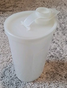Vntg Tupperware 640 Sweet Saver Syrup Honey Dripless Pour Lid Dispenser  NICE!!! - Picture 1 of 6