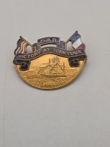 Daughters Of The American Revolution Victory At Yorktown 1781-1981 JE CALDWELL - Picture 1 of 7