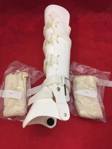 NEW PROCARE DJO 79-97703 Tibial Fracture Brace White Small Right Leg - Picture 1 of 5