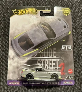 Hot Wheels Premium 2018 Mustang RTR Spec 5 Slide Street 2 Car Culture 5/5 - Picture 1 of 2