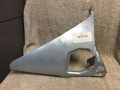 NOS FORD F6DZ-16134-AA 1996-1999 TAURUS MERC SABLE RH FRONT FENDER REINFORCEMENT - Image 1 of 4