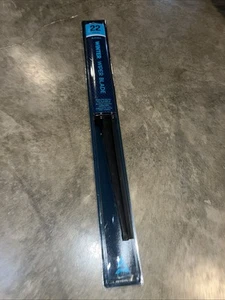 AutoTex W1-22 W1 Traditional Winter Windshield Wiper Blade - 22" (Pack of 1) - Picture 1 of 2