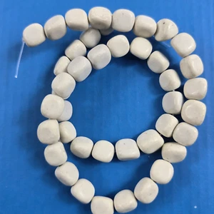 Destash White/Grey Feldspar Freeform Pebble Nugget Beads 7-9 mm, 15 Inches - Picture 1 of 6