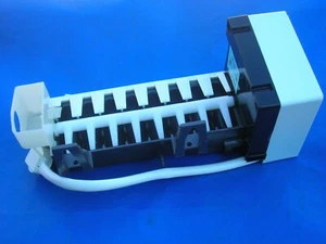 NEW OEM Icemaker GENUINE GE WR30X0327 Black Ice maker / makes 8 radius cubes - Picture 1 of 6