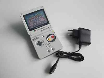 GameBoy Advance SP Konsole SNES Edition AGS 001 | Neues Gehäuse & Displayscheibe - Bild 1 von 4