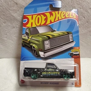 "Hot Wheels 83 Chevy Silverado ""HALLOWEEN CUSTOM" - Bild 1 von 6