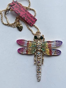 BETSEY JOHNSON BEAUTIFUL LARGE Multi DRAGONFLY NECKLACE Rhinestone Metal Crystal - Picture 1 of 5