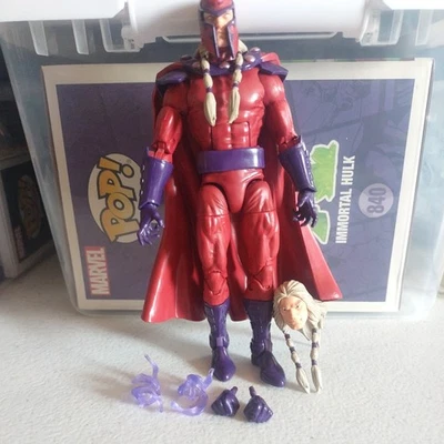 Figura de acción Marvel Legends Magneto 6” serie X-Men Age of Apocalypse Foto 1 de 4