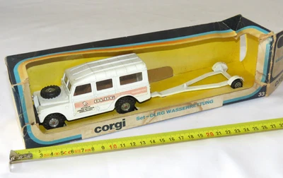 Vintage 1980 Corgi DLRG Water Rescue Set Land Rover No. 33 German Export Pack - Image 1 of 4