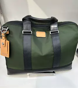 NEW Tumi OWENS Ballistic Nylon Slim Brief Laptop Briefcase - HUNTER GREEN - Picture 1 of 5