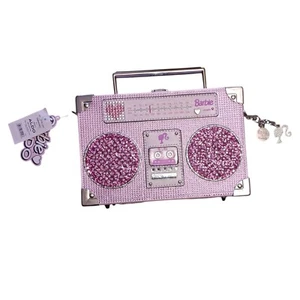 Borsa a tracolla Barbie X Aldo Barbiebeat Boombox EDIZIONE LIMITATA nuova - Foto 1 di 7