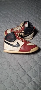 Vintage 1985 Air Jordan O.G. 1 Kleinkind Schuhe Größe 7 1/2 - Bild 1 von 17