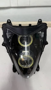 USED FRONT HEADLIGHT HEADLAMP ASSEMBLY OEM 08-20 SUZUKI HAYABUSA SCRATCHED - Picture 1 of 14