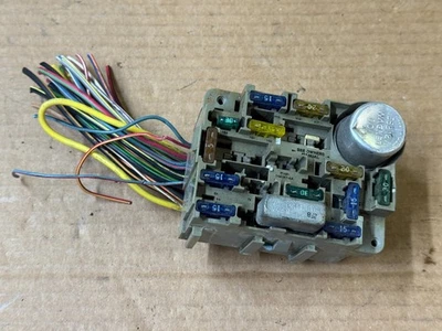 Panel de caja de fusibles Ford Mustang 91-93 con arnés de cableado de tablero coletas fabricante de equipos originales de fábrica Foto 1 de 4