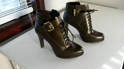 Novas Botas de Tornozelo Saks 5th Ave Femininas Couro Marrom Escuro Sasha TAM EUA 8 EU 38 (SA057) - Imagem 1 de 4