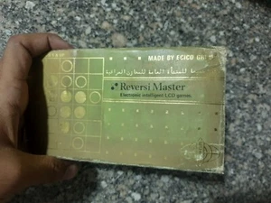 VTech Reversi Master Hand Held Electronic Game 1983 Made specifically for Iraq  - Picture 1 of 13