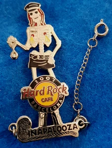 BARCELONA BONDAGE HANDSCHELLEN SKELETT BRUSTWARZE QUASTE PINAPALOOZA Hard Rock Cafe PIN - Bild 1 von 1