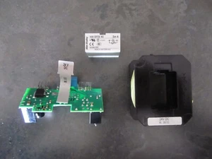 NUEVO ALTAVOZ ALLEN BRADLEY 100-D95-300 24V DC TGE708 CA6-TGE708 - Imagen 1 de 3