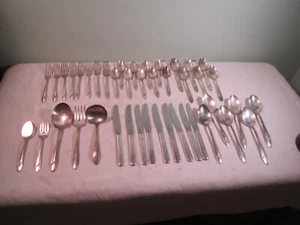 Lot of 43 Oneida Community Tudor Plate Silverware with Rose Flower Pattern - Picture 1 of 15