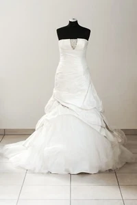 San Patrick Brautkleid 'Recife' Taft A-Linie creme ivory Hochzeit - Bild 1 von 4