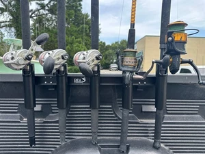 Dev Fishing RB 150 5 Pole Rod Trasport Truck Bed Rail Travel Holder Rack - Bild 1 von 6